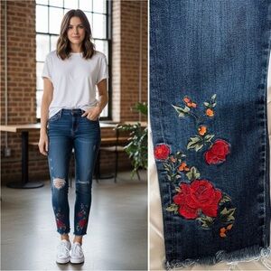 Driftwood Jackie Floral Embroidered Classic Fit Skinny Jean.  Size 26